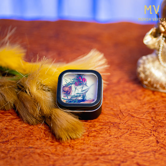 Botanical Soy Wax Candle in Black Square Tin – Moksh Vatika