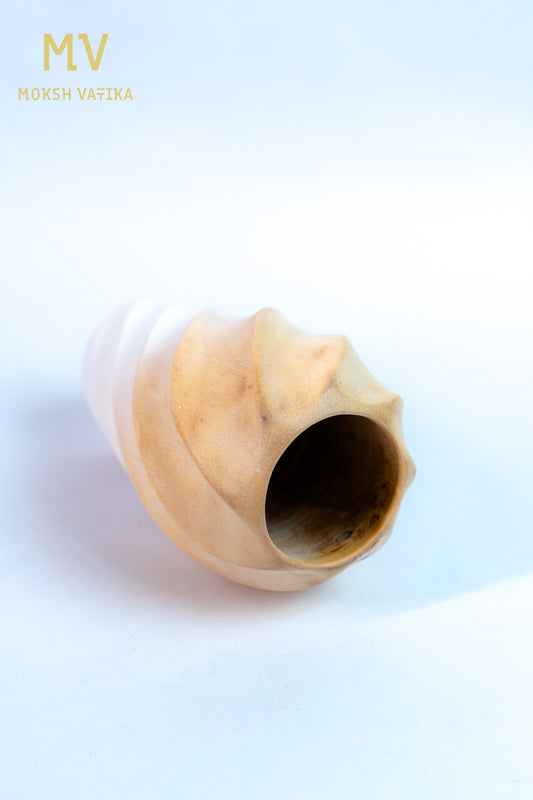 Spiral Two-Tone Textured Wooden Vase – Beige to White Gradient