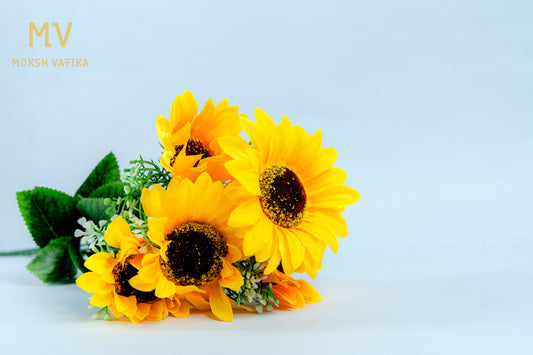Sunflower Bunch – Golden Bloom Charm Cluster