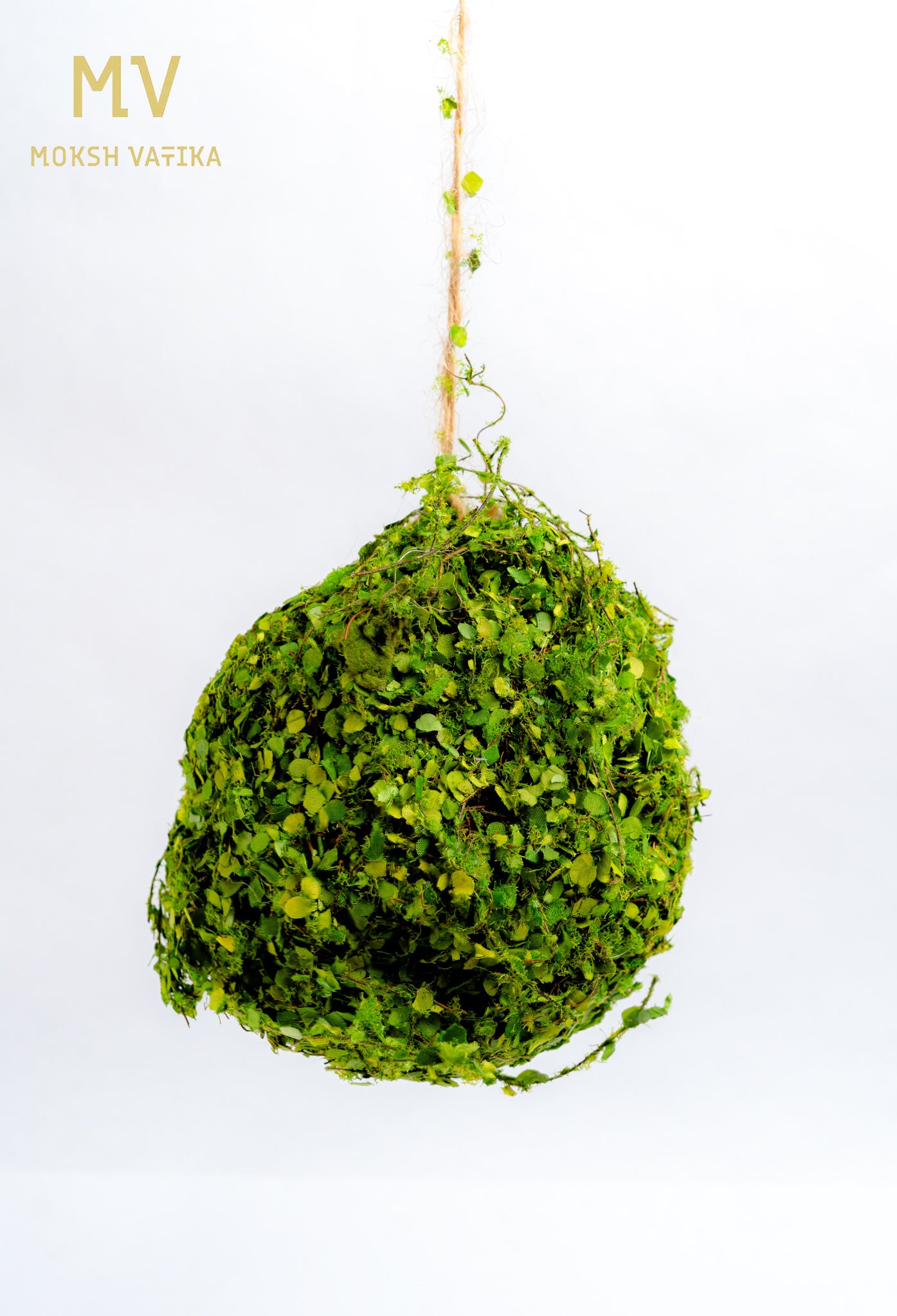 Foliage Nest Ball