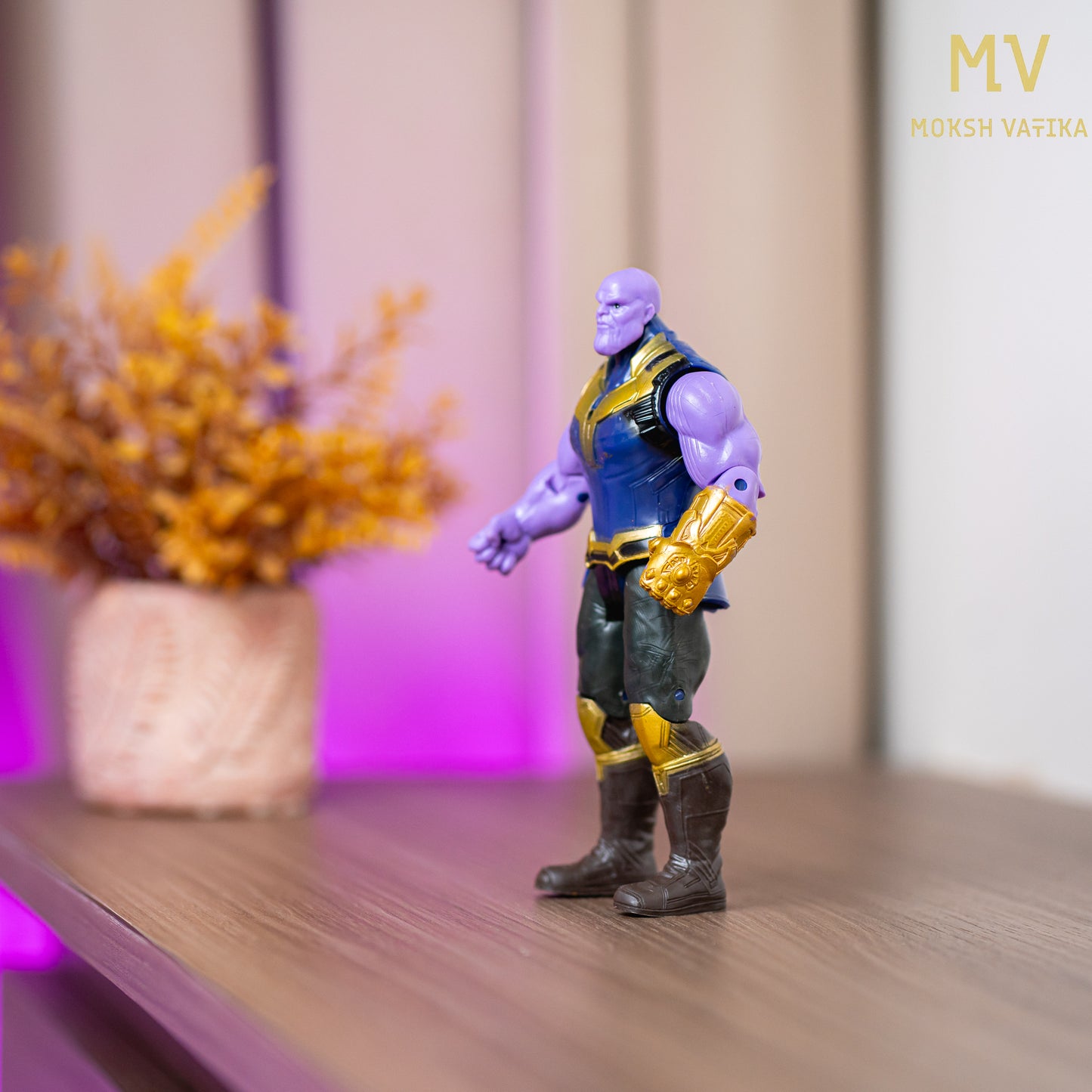 Moksh Vatika Thanos Action Figure Toy | Marvel Supervillain Collectible with Infinity Gauntlet