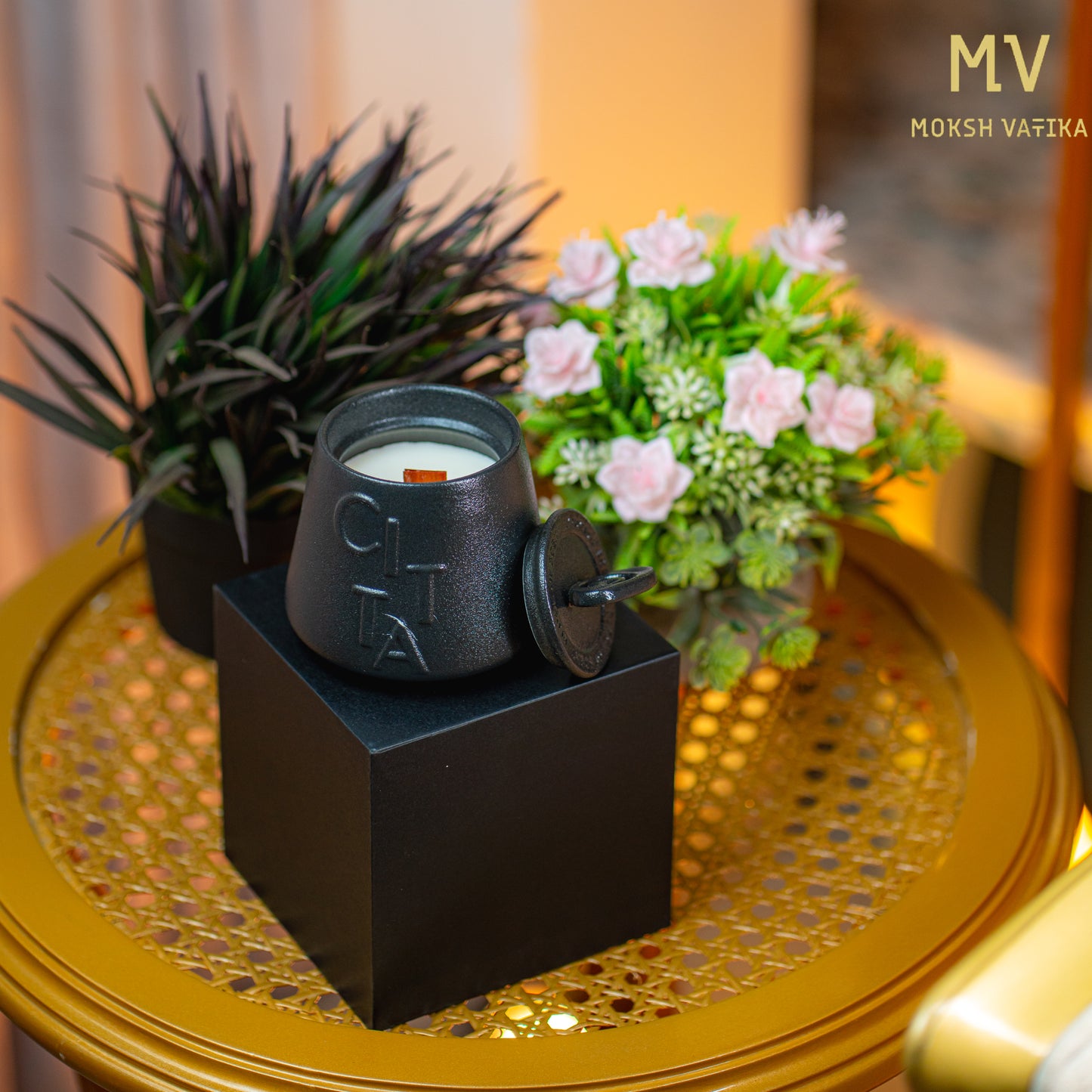 Moksh Vatika CITTA Luxury Black Candle with Lid – Day & Night Edition
