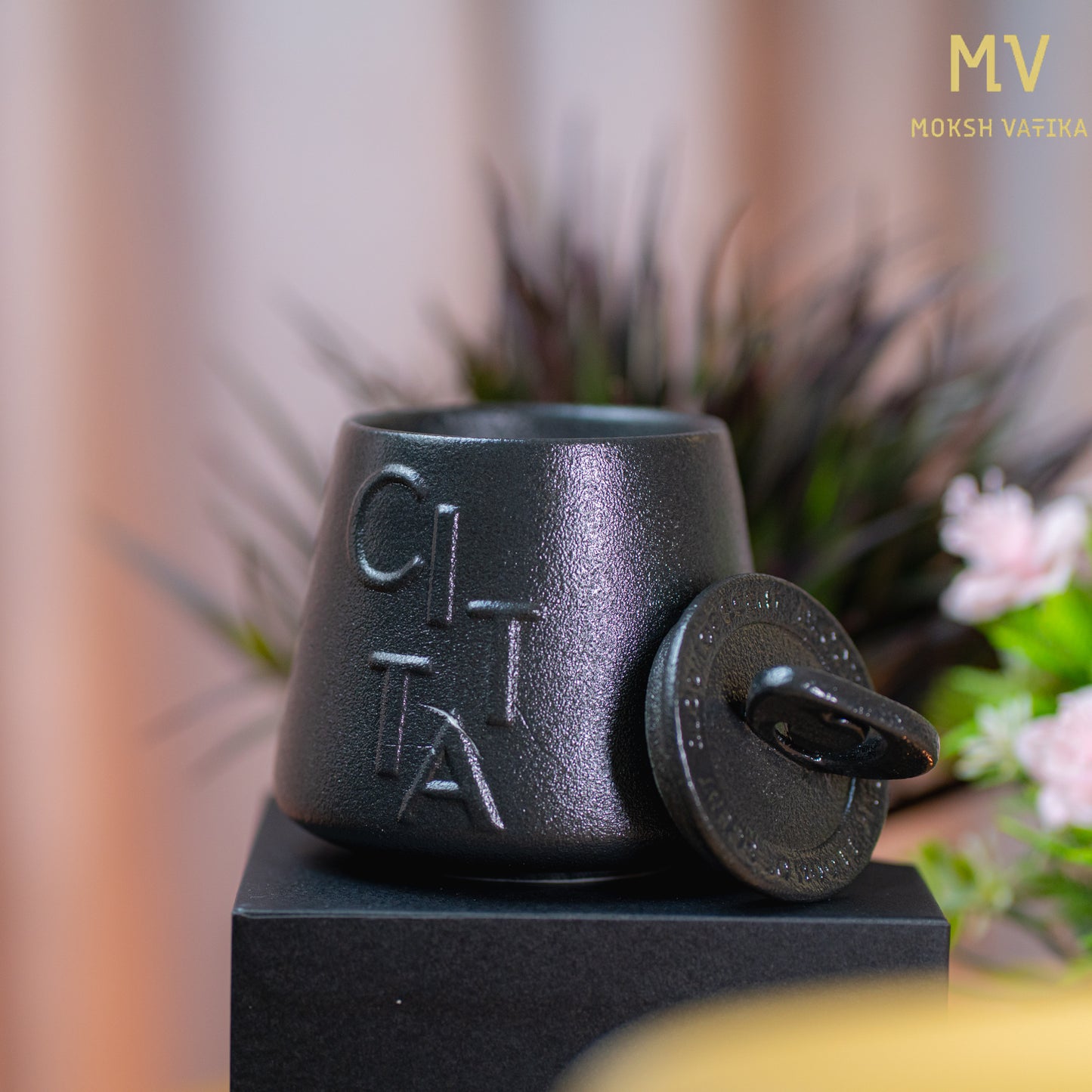 Moksh Vatika CITTA Luxury Black Candle with Lid – Day & Night Edition